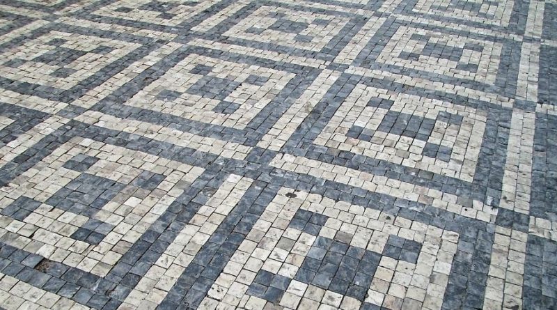 Mozaiková dlažba chodníku
